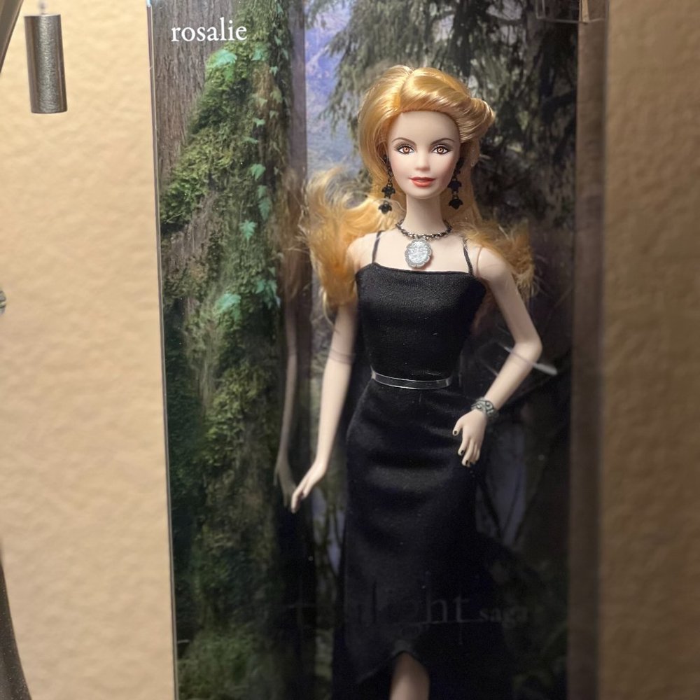 Barbie Twilight Rosalie Doll NRFB Mint Condition Collectors Edition